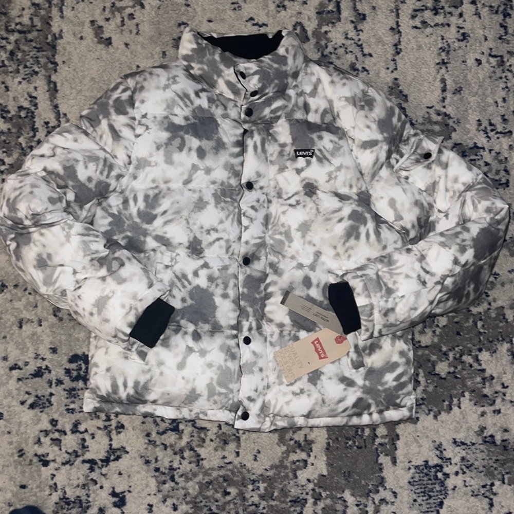 new Levi’s Tye Dye Bubble Puffer Coat